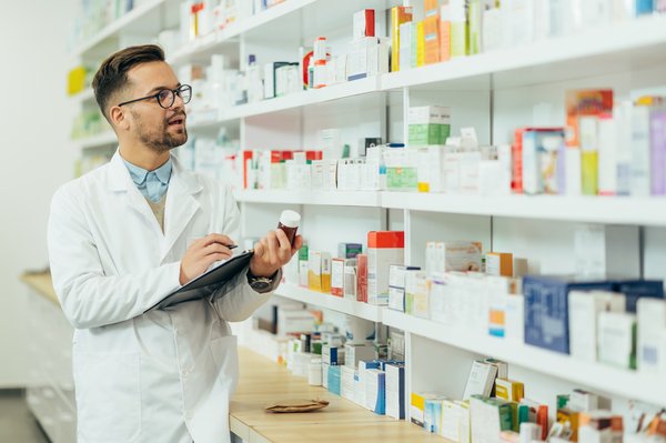 Pharmacie rue du Commerce : vos soins et conseils santé clés